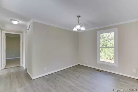 6783 Hilltop Dr, Gloucester, VA 23061 photo 11