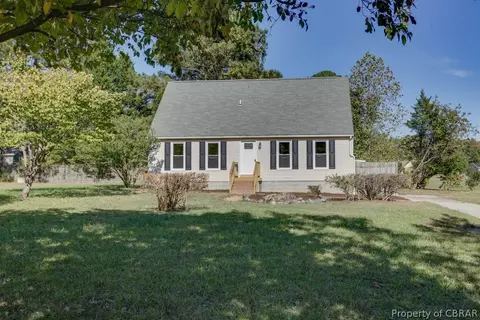 6783 Hilltop Dr, Gloucester, VA 23061 photo 2