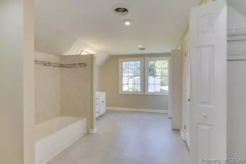 6783 Hilltop Dr, Gloucester, VA 23061 photo 29