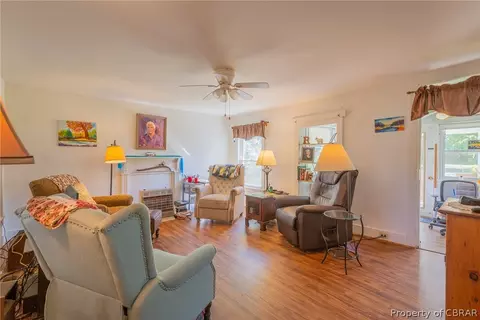 1705 Weems Rd, Weems, VA 22576 photo 5