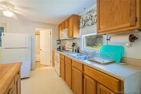 1705 Weems Rd, Weems, VA 22576 photo 13