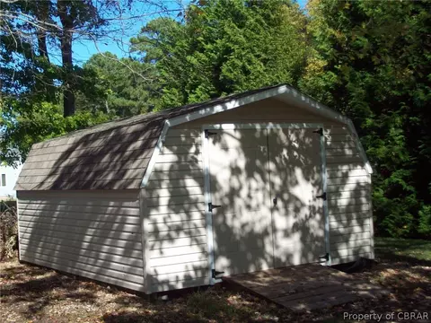 104 Moon Dr, Moon, VA 23119 photo 15