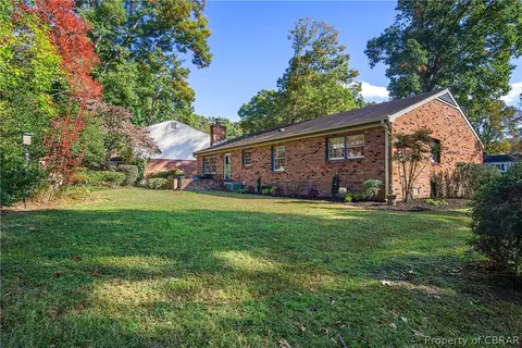 201 Manassas Ct, Hampton, VA 23669 photo 4
