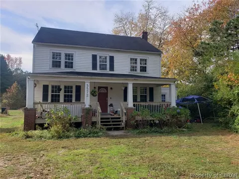5572 Dilly E Ln, Gloucester, VA 23061 photo 1