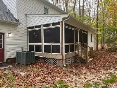 4354 Wigeon Cir, Gloucester, VA 23061 photo 8