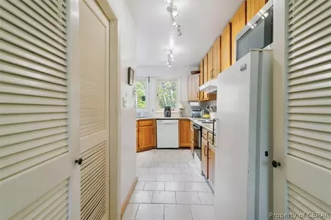 326 Burns Ln, Williamsburg, VA 23185 photo 14