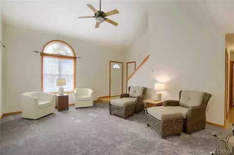 11063 Woods Rd, Gloucester, VA 23061 photo 6