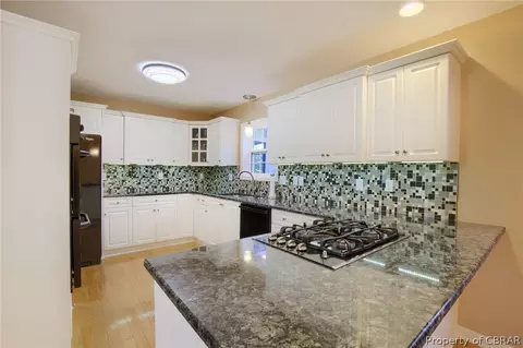 11063 Woods Rd, Gloucester, VA 23061 photo 8