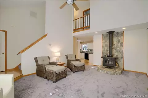 11063 Woods Rd, Gloucester, VA 23061 photo 7