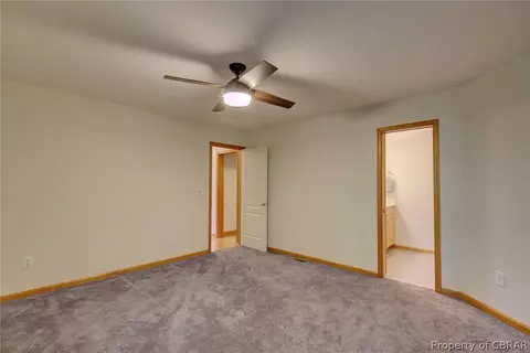 11063 Woods Rd, Gloucester, VA 23061 photo 19