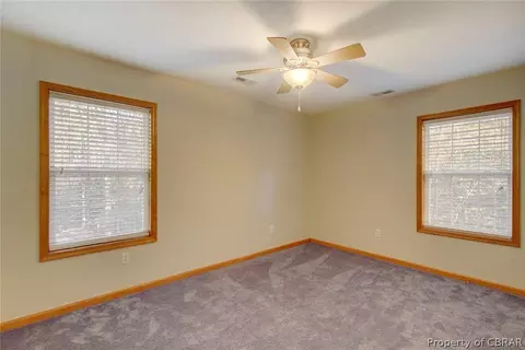 11063 Woods Rd, Gloucester, VA 23061 photo 25