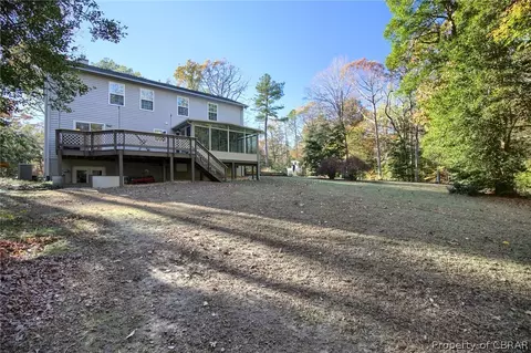 11063 Woods Rd, Gloucester, VA 23061 photo 38