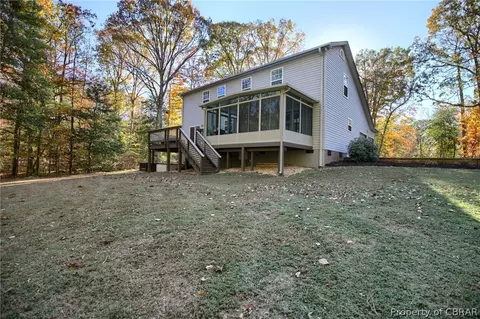 11063 Woods Rd, Gloucester, VA 23061 photo 32