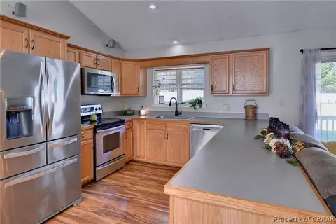 7990 Founders Mill Way, Gloucester, VA 23061 photo 32