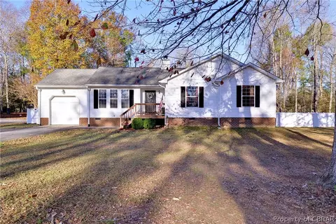 7990 Founders Mill Way, Gloucester, VA 23061 photo 1