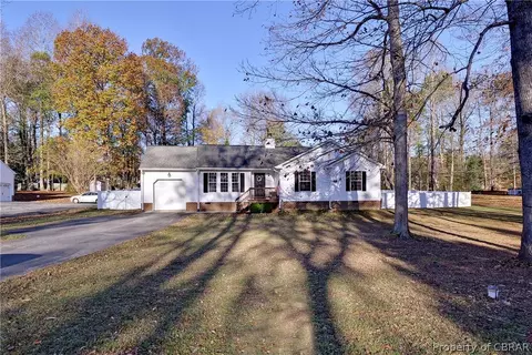 7990 Founders Mill Way, Gloucester, VA 23061 photo 2
