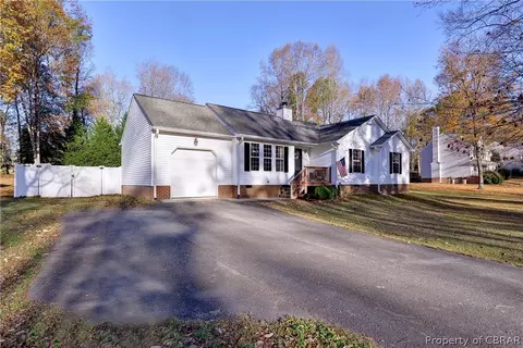7990 Founders Mill Way, Gloucester, VA 23061 photo 5
