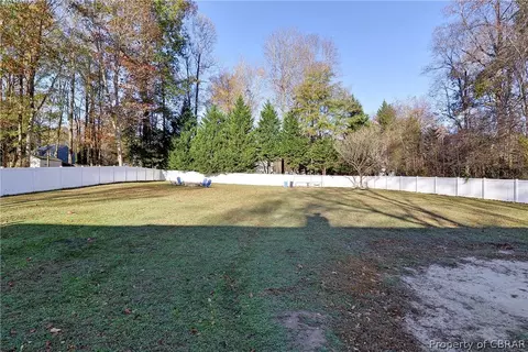 7990 Founders Mill Way, Gloucester, VA 23061 photo 10