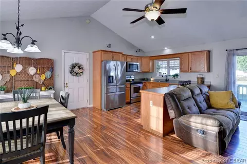 7990 Founders Mill Way, Gloucester, VA 23061 photo 31