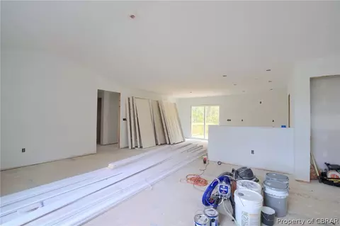 8534 Back Creek Rd, Gloucester, VA 23061 photo 6