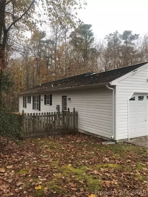 5988 T C Walker Rd, Gloucester, VA 23061 photo 3
