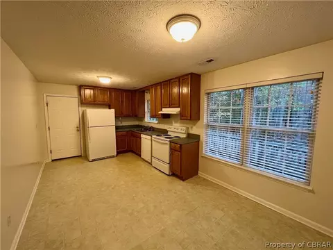 5988 T C Walker Rd, Gloucester, VA 23061 photo 7