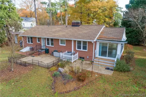 1317 Laurens Rd, Gloucester Point, VA 23062 photo 12