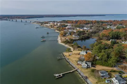 1317 Laurens Rd, Gloucester Point, VA 23062 photo 15