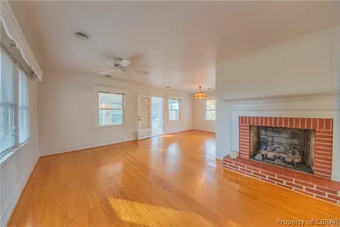 1317 Laurens Rd, Gloucester Point, VA 23062 photo 16
