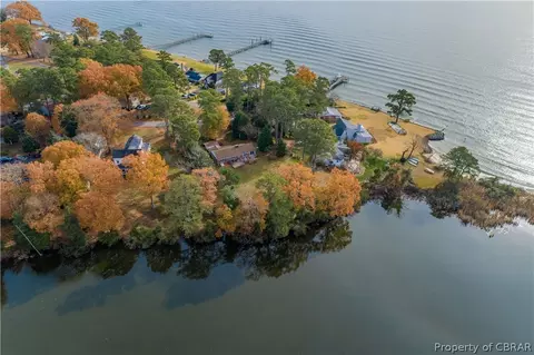 1317 Laurens Rd, Gloucester Point, VA 23062 photo 11