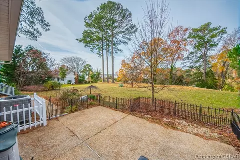 1317 Laurens Rd, Gloucester Point, VA 23062 photo 31