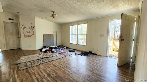 8065 Filly Run Rd, Gloucester, VA 23061 photo 14
