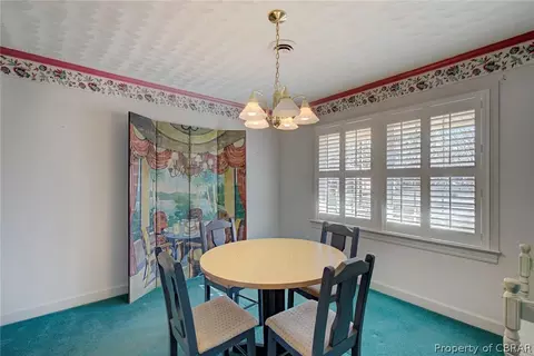 7365 Forest Dr, Gloucester Point, VA 23062 photo 7