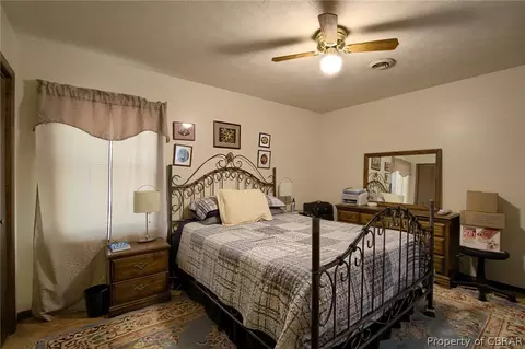 11056 Woods Cross Rd, Gloucester, VA 23061 photo 9