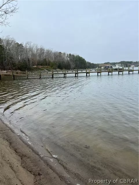 00 E West Pkwy, Gloucester, VA 23061 photo 12