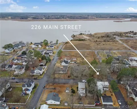 226 Main St, West Point, VA 23181 photo 49