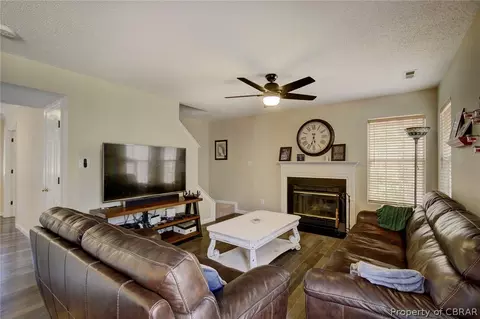 7127 Brendan Ct, Gloucester, VA 23061 photo 7