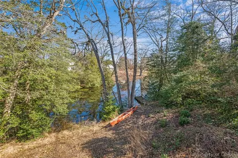1495 Laurens Rd, Gloucester Point, VA 23062 photo 1