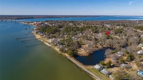 1495 Laurens Rd, Gloucester Point, VA 23062 photo 5