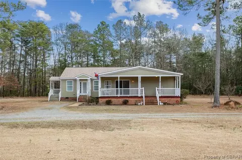 1256 Kates Neck Rd, Topping, VA 23169