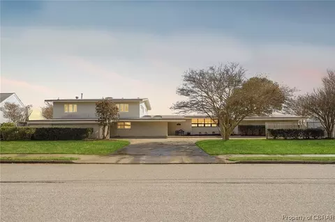 4008 Chesapeake Ave, Hampton, VA 23669 photo 1