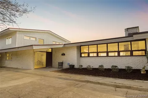 4008 Chesapeake Ave, Hampton, VA 23669 photo 2