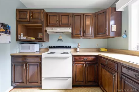 6850 Fox Mill Ct, Gloucester, VA 23061 photo 14