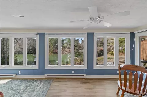433 Long Point Ln, Topping, VA 23169 photo 22
