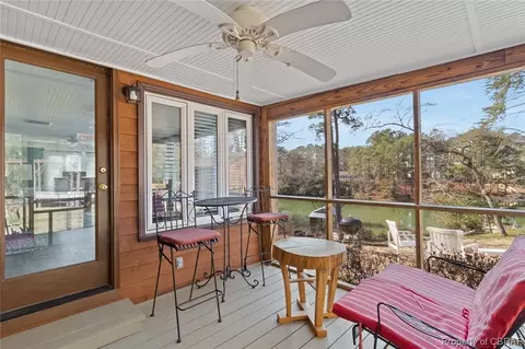 433 Long Point Ln, Topping, VA 23169 photo 24