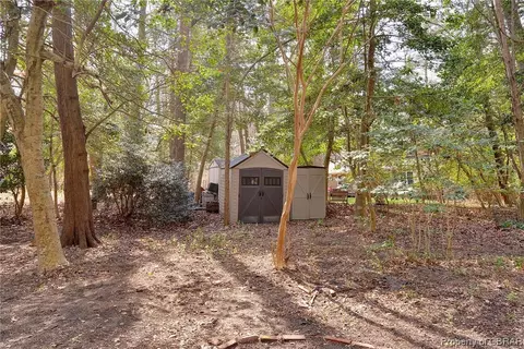 299 E Queens Dr, Williamsburg, VA 23185 photo 38