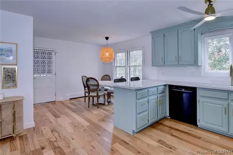 299 E Queens Dr, Williamsburg, VA 23185 photo 12