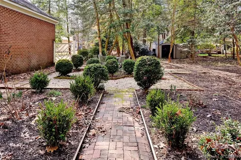 299 E Queens Dr, Williamsburg, VA 23185 photo 40