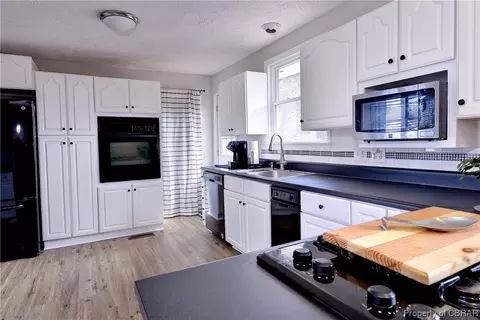 105 Semple Rd, Williamsburg, VA 23185 photo 9