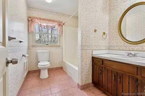 7569 Gloucester Village Dr, Gloucester, VA 23061 photo 24